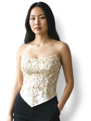 photoroom-20251012_144013480 (1)1512381485891904788. Hand-Embroidered Lace Corset –  Elegant Handmade Fashion